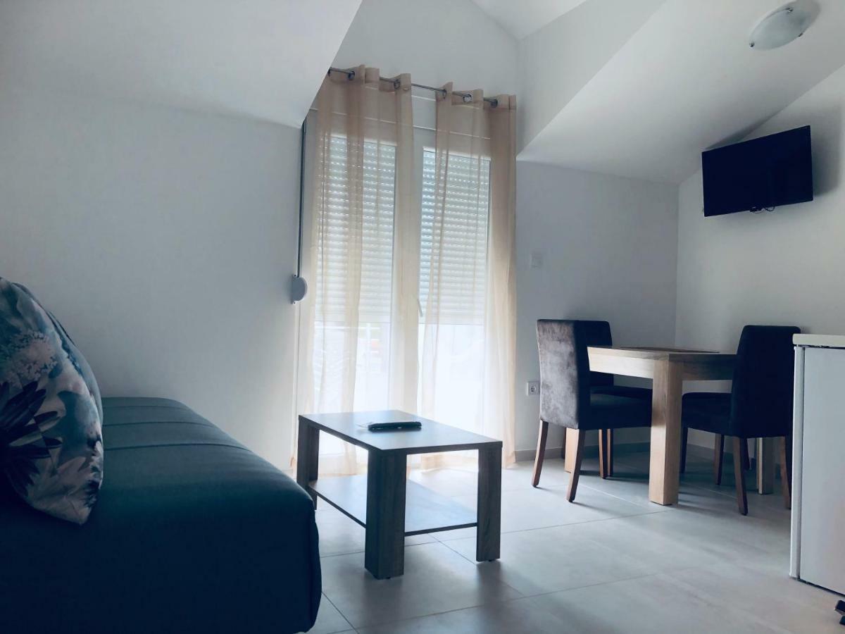 P&M Ilic Apartment แฮร์เซ็ก-โนวี ภายนอก รูปภาพ